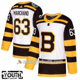 Barn Ishockey Boston Bruins Tröja Brad Marchand 63 2019 Winter Classic Adidas Vit Authentic